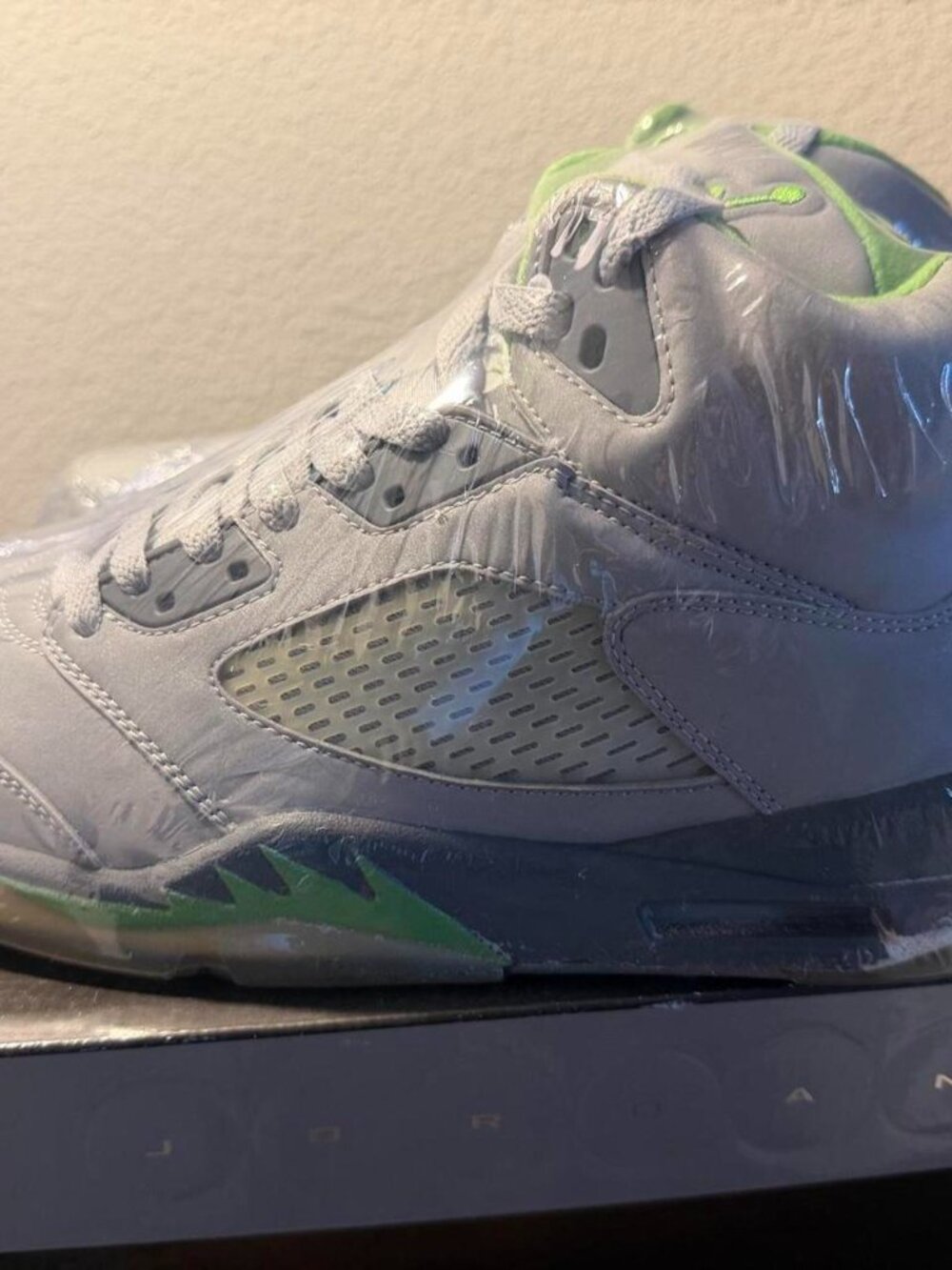 Air Jordan 5 Retro Green Bean (2006) — Size 9.5 — OG All